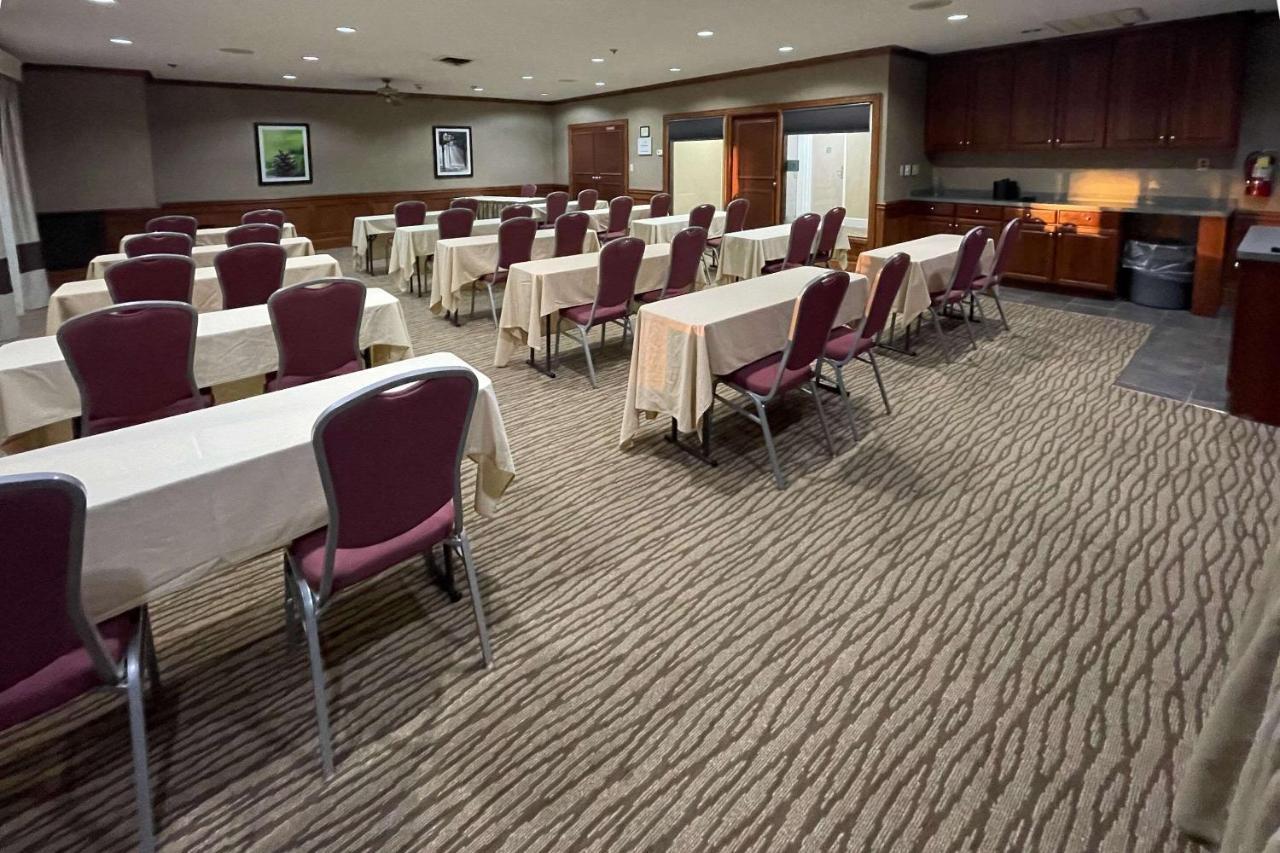 Comfort Inn Pinehurst - Southern Pines Exterior photo