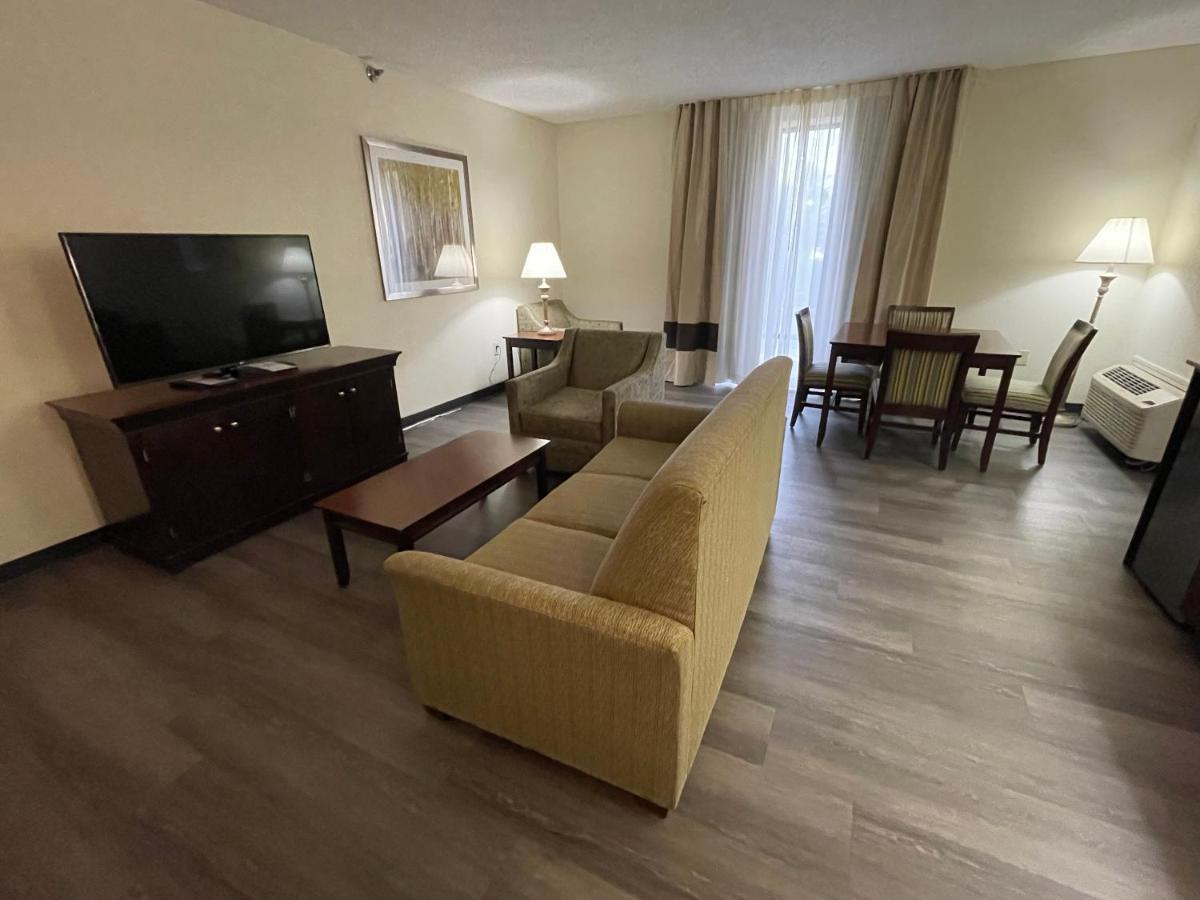 Comfort Inn Pinehurst - Southern Pines Exterior photo