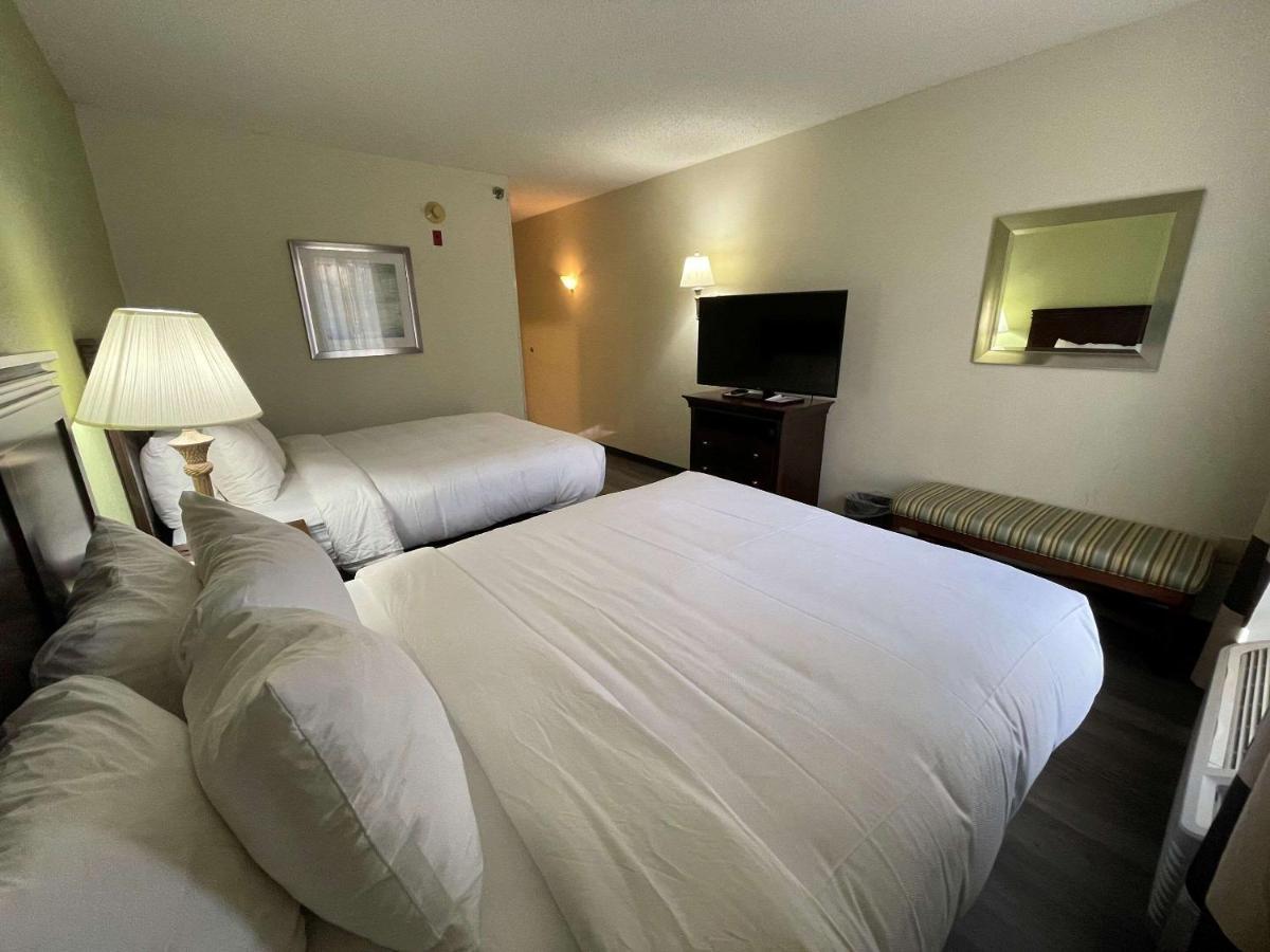 Comfort Inn Pinehurst - Southern Pines Exterior photo